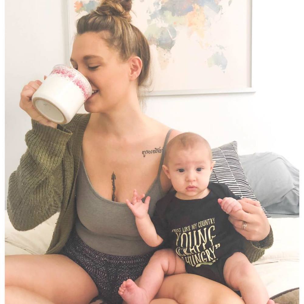 Meet your Posher, Cassandra